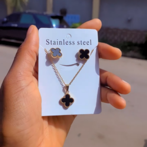 Vca necklace black Jewelry