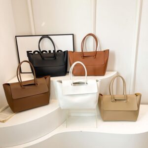 Big zip less bag