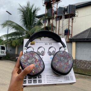 Qc-p9 headphone with design