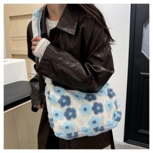 Small puffy tote bag